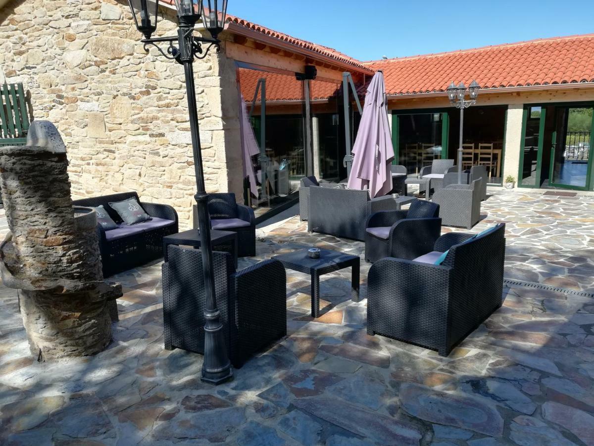Hosteria Calixtino Palas de Rei Exteriör bild